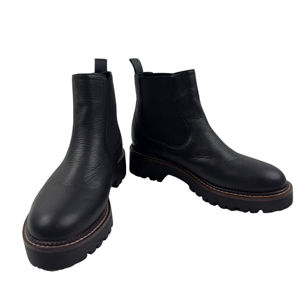 Caslon Miller Water Resistant Leather Lug Soles Chelsea Boots Women's Size 5.5